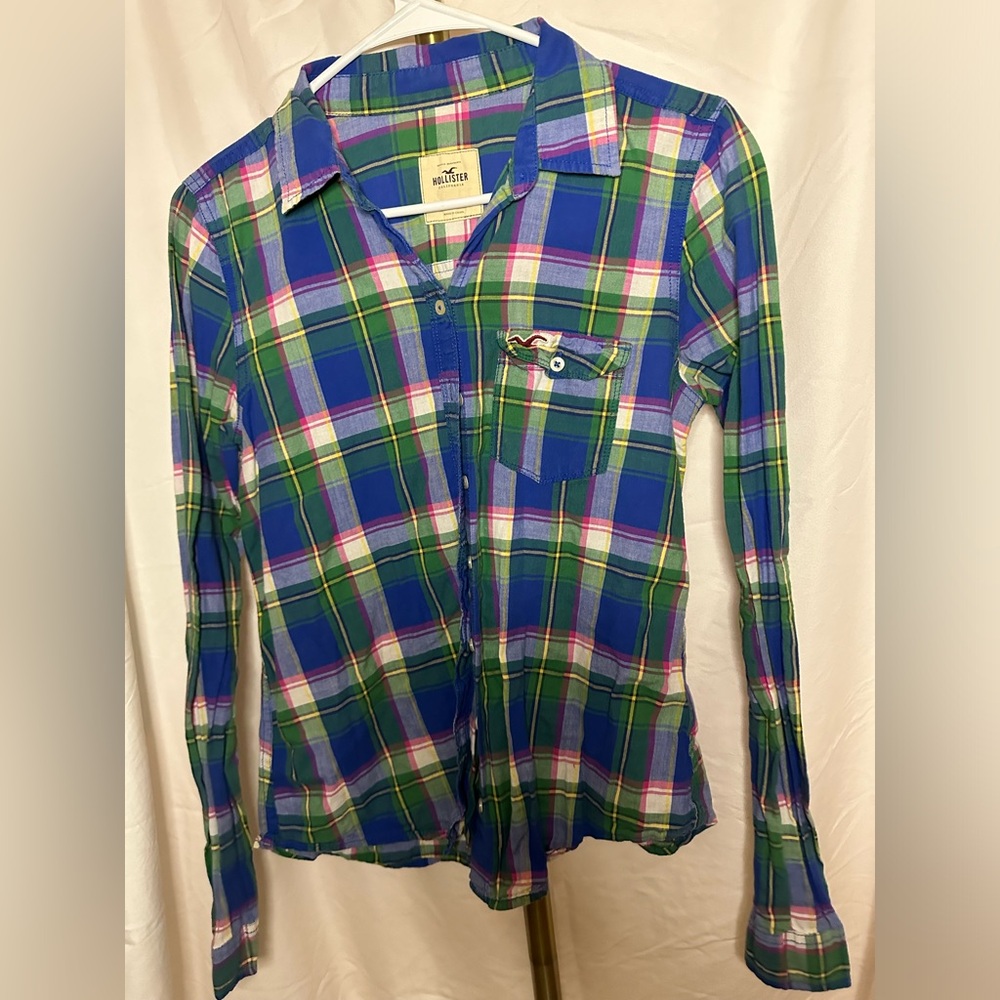 Hollister Blue and Pink Plaid Button Up Size L